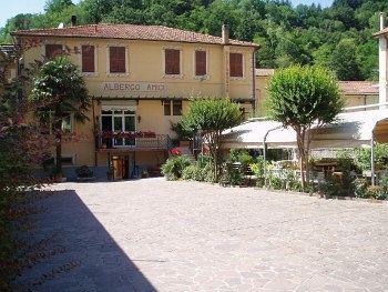 Albergo Amici Varese Ligure Dış mekan fotoğraf